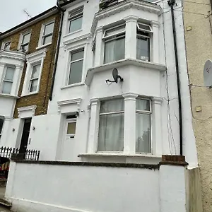 Elmdene Road Homestay London